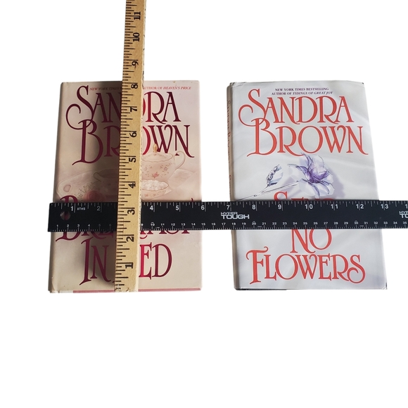 Sandra Brown Two Book Bundle  Send No Flowers/Breakfast In Bed - Picture 14 of 14